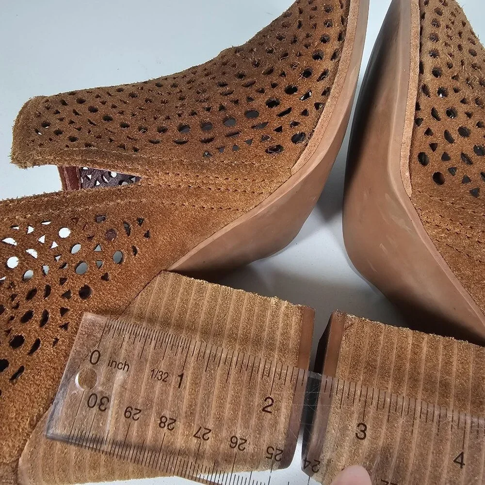 Jeffrey Campbell Rosalee Suede Perforated Ankle Booties Laser Cut Brown Size 8.5